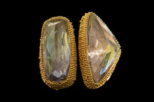 Mind The Gap Dots 3 – Gold Plated Silver ring with Amatrin Quartz Mind The Gap Dots 3 - Gold Plated Silver ring with Amatrin Quartz