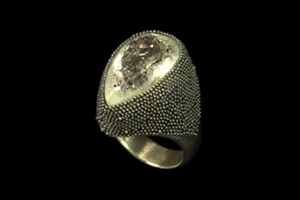 Silverdust 1 - Silver ring with Super Seven Quartz